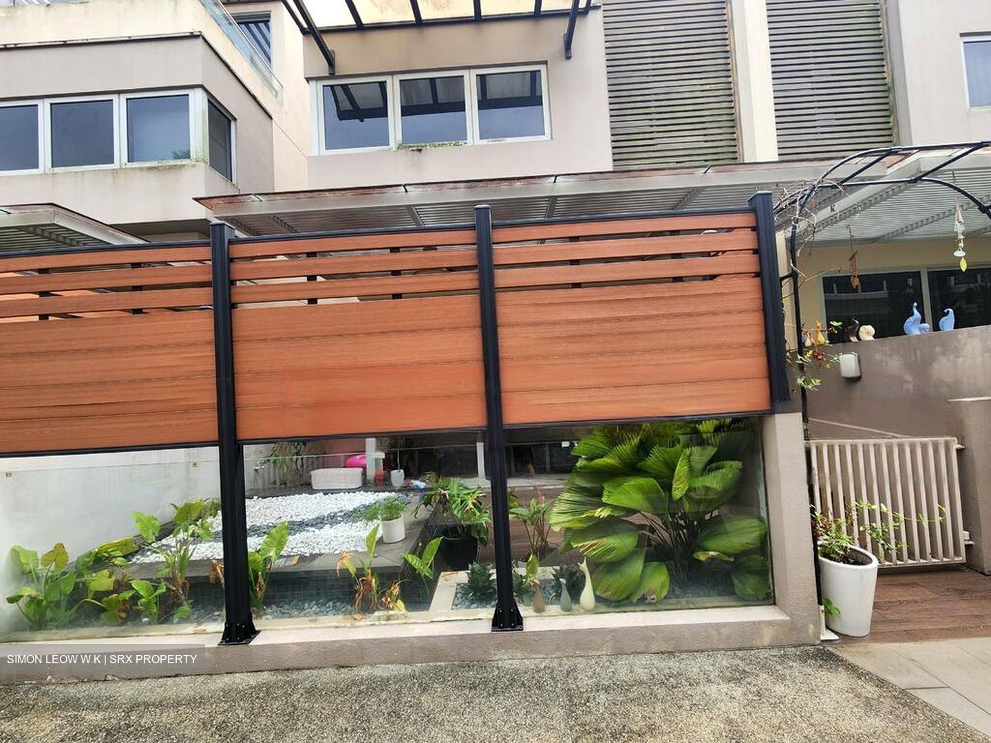 Jalan Lim Tai See (D10), Terrace #464608521
